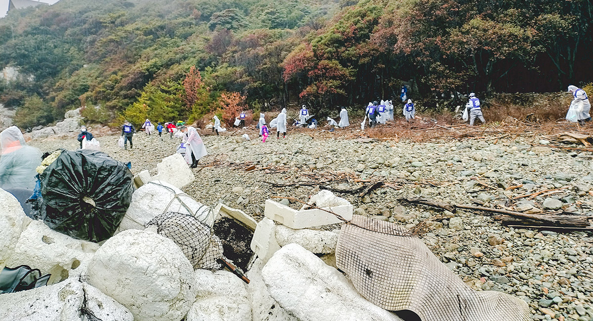 海洋ごみ回収